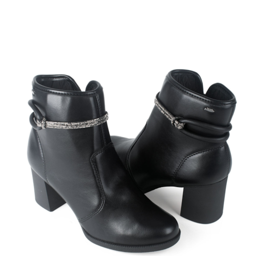 Bota Dakota de Cano Curto Preta Feminina